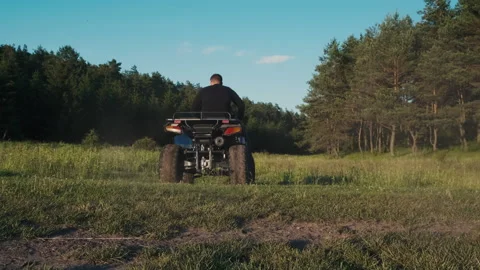 Ride on a quad bike dynamics speed. Stock Footage 291724331