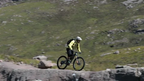Rider comes to a Stop Video stock 90862950