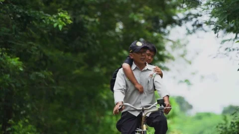 Riding a bike Stock Footage 287322169