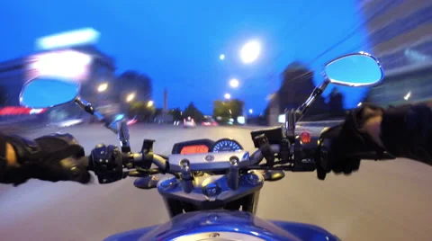 Riding a motorcycle in a city, timelapse Video stock 45290118