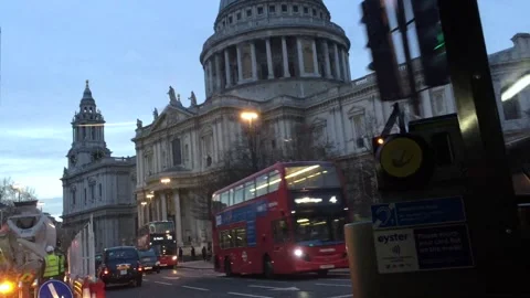Riding a Public Bus Next To St. Paul's Cathedral Stock Footage 154114663