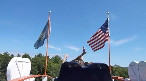 Riding Rollercoaster down hill Vidéo 8652460
