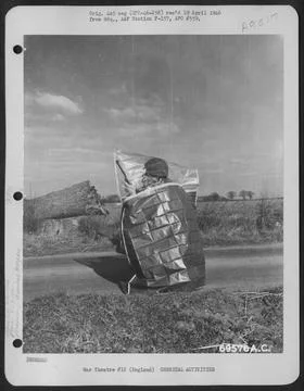 The Rifle Can Be Thrust Through The Top Of The Cover In Case Enemy Planes ... Stock Photos