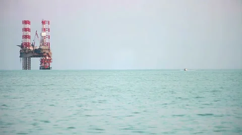 Rig drilling platform Stock Footage 33866086