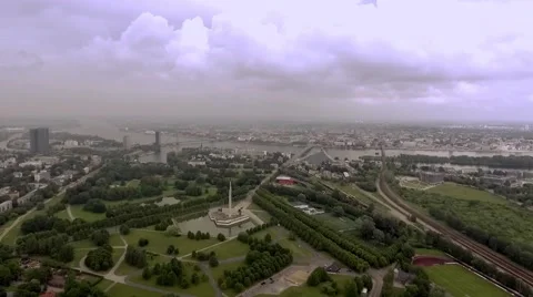 Riga bird eye view from Pardaugava Vídeos de archivo 66687096