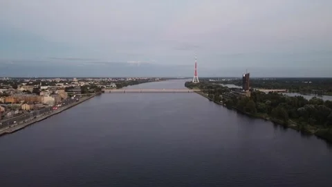 Rigas TV Tower, sunset 库存影片 146023799