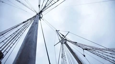 Rigging boat Stock Footage 33627806