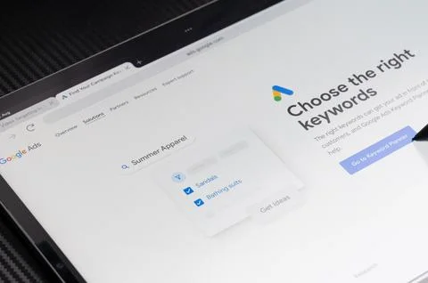 Right keyword in google ads Stock Photos