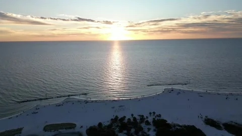 Right to left above sandy beach Video stock 318933854