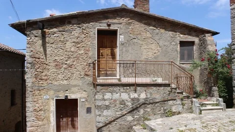 Right-Left HD panoramic view of an old Italian village Stock Footage 99653789