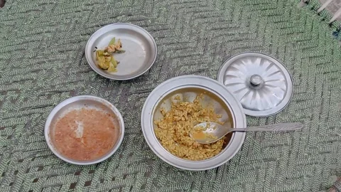 Right Side View Lentils in Tray with Tomato Paste and Green Chilies Apart 動画素材 347925294