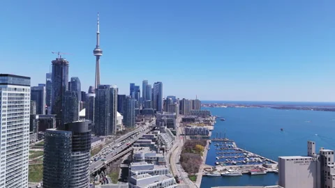 Rightward Drone Slide Across CN Tower and Toronto Waterfront, 4K Vídeo Stock 321375622