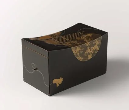 Rijksmuseum, 16th-20th ct, . Rectangular box, the top Iet concave, with opened Stock Photos