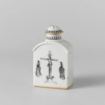 Rijksmuseum, 16th-20th ct, . Rectangular tea bus from porcelain with slightly Stock Photos