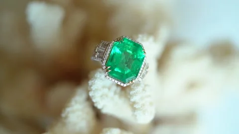 Ring with emerald Video stock 143968407