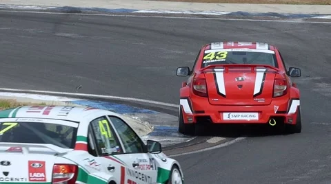 Ring race, sharp turn track 스톡 동영상 54991369