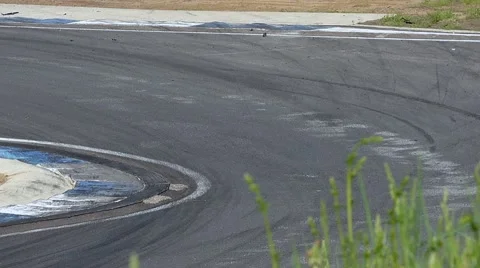 Ring race, sharp turn track 库存影片 54991373