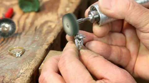 Ring Repairing &amp; Polishing Video stock 20528014
