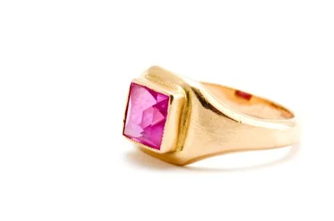 Ring with ruby 库存照片