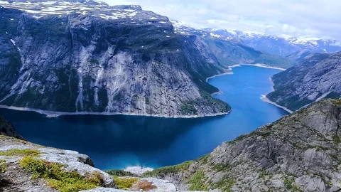 Ringedalsvatnet lake view from Trolltunga Stock Footage 95855099