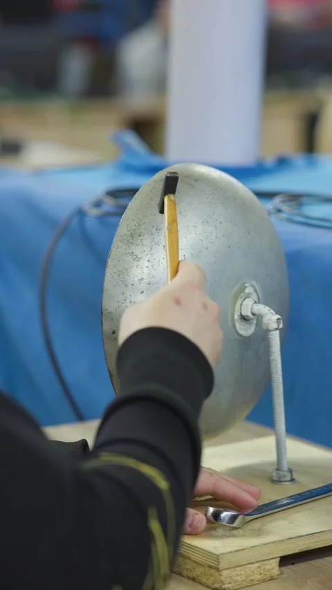 Ringing the gong in boxing Stock Footage 333777540
