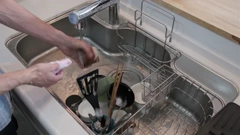 Rinsing Dishes Video stock 178229868