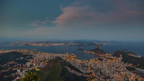 RIO DE JANEIRO, BRASIL - MAY, 2023: Timelapse view of a famous landmark 스톡 동영상 240510198