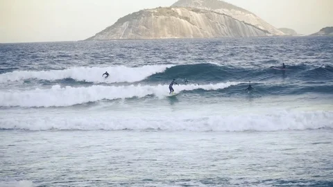 RIO DE JANEIRO, BRAZIL - AUGUST 2017: Surfers offshore from Rio de Janeiro Vídeos de archivo 79447429