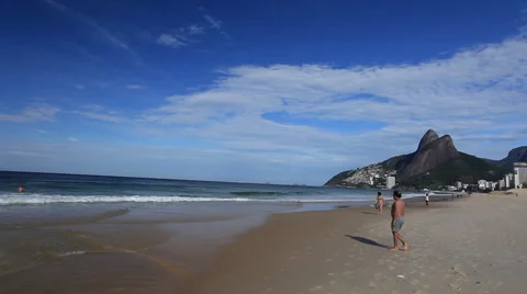 Rio de Janeiro: Ipanema Beach Scene Stock Footage 45332560