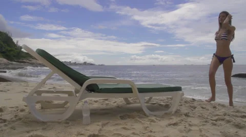 Rio De Janiero bikini model lounging 스톡 동영상 33649091
