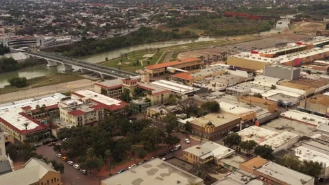 Rio Grande River and 2 Bridges, Laredo, Texas, USA Video stock 142113653