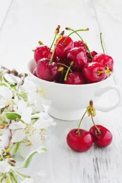 Ripe cherries Stock Photos