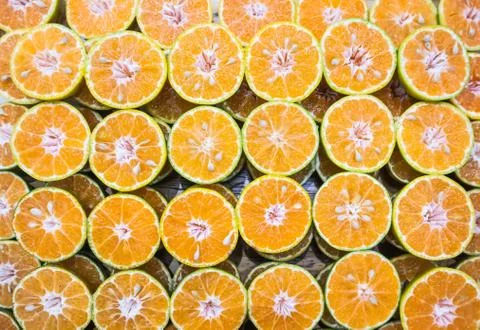 Ripe oranges with clipping path, Pattern backgrounds Foto stock