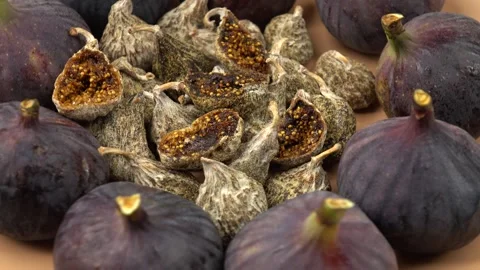Ripe, raw figs and dried fruits of fig, healthy eating Stock Footage 284646745