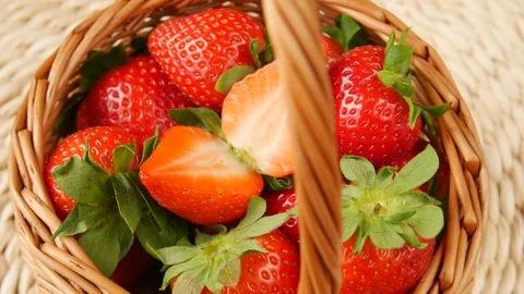 Ripe strawberry in the basket. Video stock 243877520