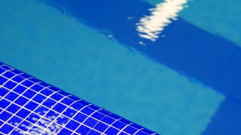 Ripples and waves on the water in the pool Stock-Footage 99229013