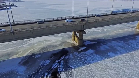 The rise of the camera at the bridge Stock Footage 85829251