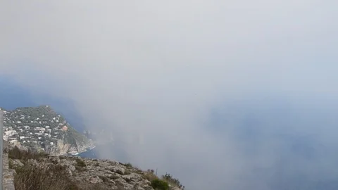 Rising Clouds in Capri Stockbeeldmateriaal 94459346