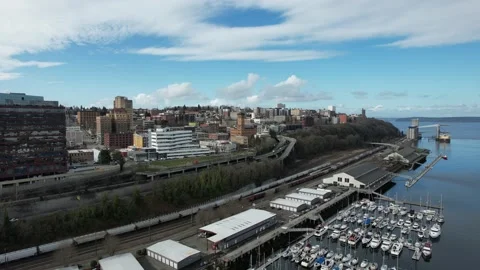 Rising Drone Shot capturing Downtown Tacoma in the Beautiful Skies 動画素材 232877428