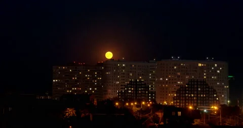 The rising of the full moon in night Stock Footage 114419111