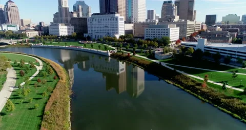 Rising over the Scioto River in Columbus Stock Footage 146874113