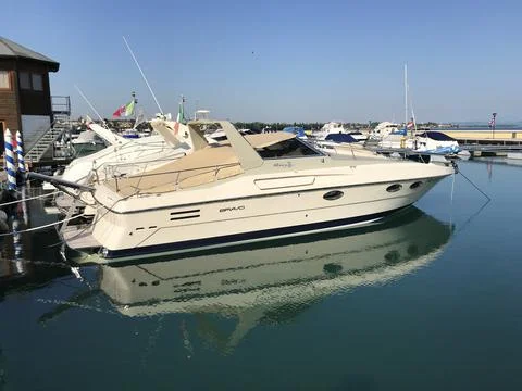 Riva bravo 38 Stock Photos