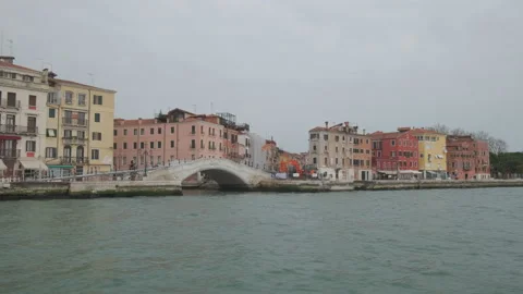 Riva Ca' Di Dio and Riva San Biasio from Ferry Boat Vaporetto in Venice 스톡 동영상 172042369