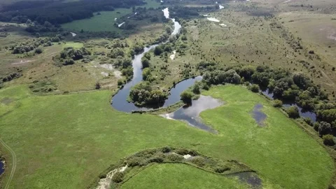 River and fields, top view.  Aerial photography Stock-Footage 136876679