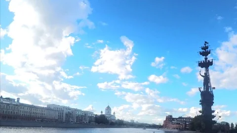 River And Monument To Peter The Great Timelapse Vidéo 78017908