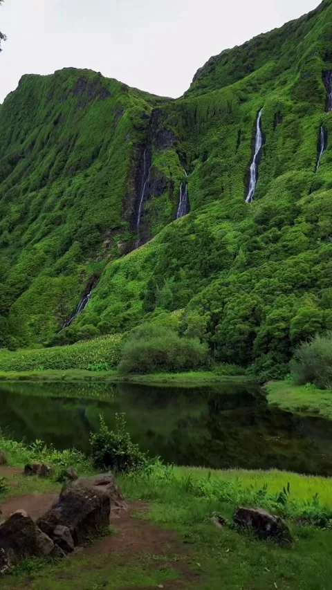 River and mountain 스톡 동영상 332268498