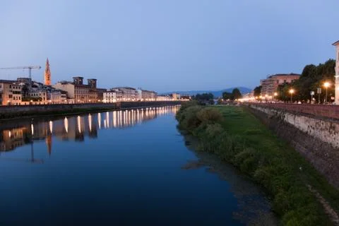River Arno at dusk 스톡 사진