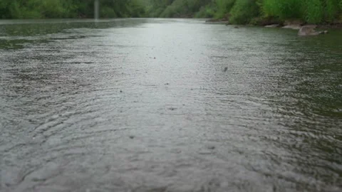River background in heavy rain 库存影片 203777444