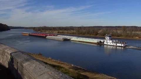 River Barge 스톡 동영상 91395372