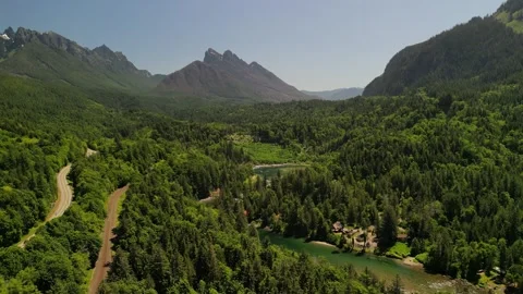 River between mountains in Washington State. South Fork Skykomish River Video stock 245311025